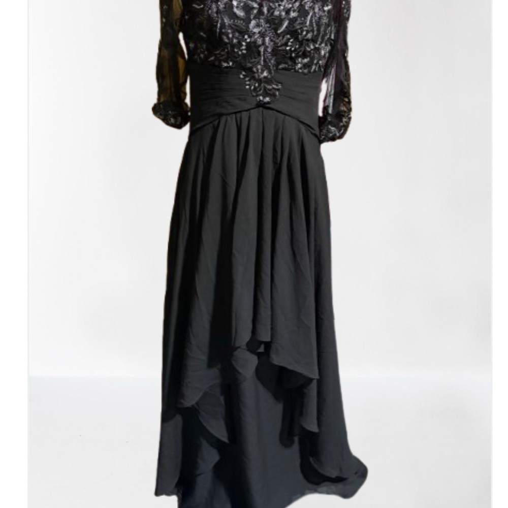 Elegant Black Evening Gown